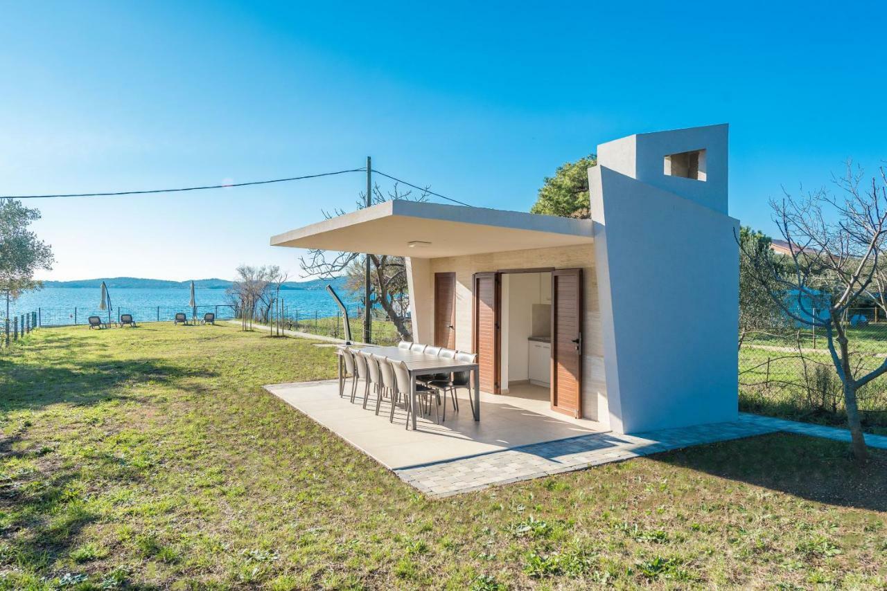 Villa Amfora - First Row By The Sea Бибинье Экстерьер фото