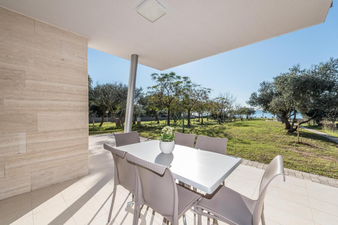 Villa Amfora - First Row By The Sea Бибинье Экстерьер фото